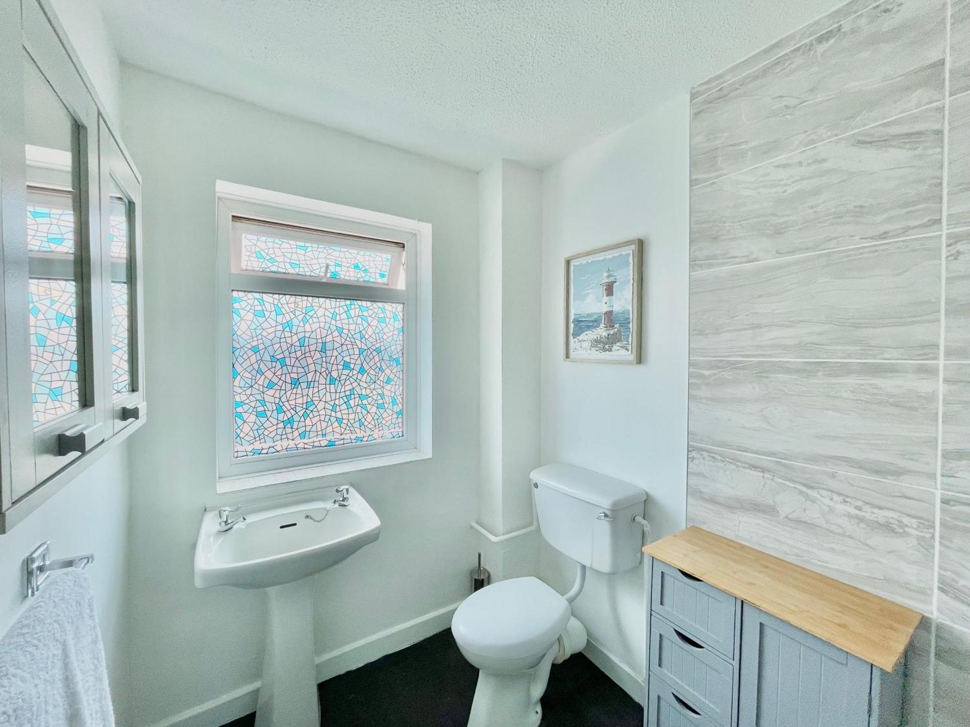 Cae Glas Apartments ホーリーヘッド エクステリア 写真
