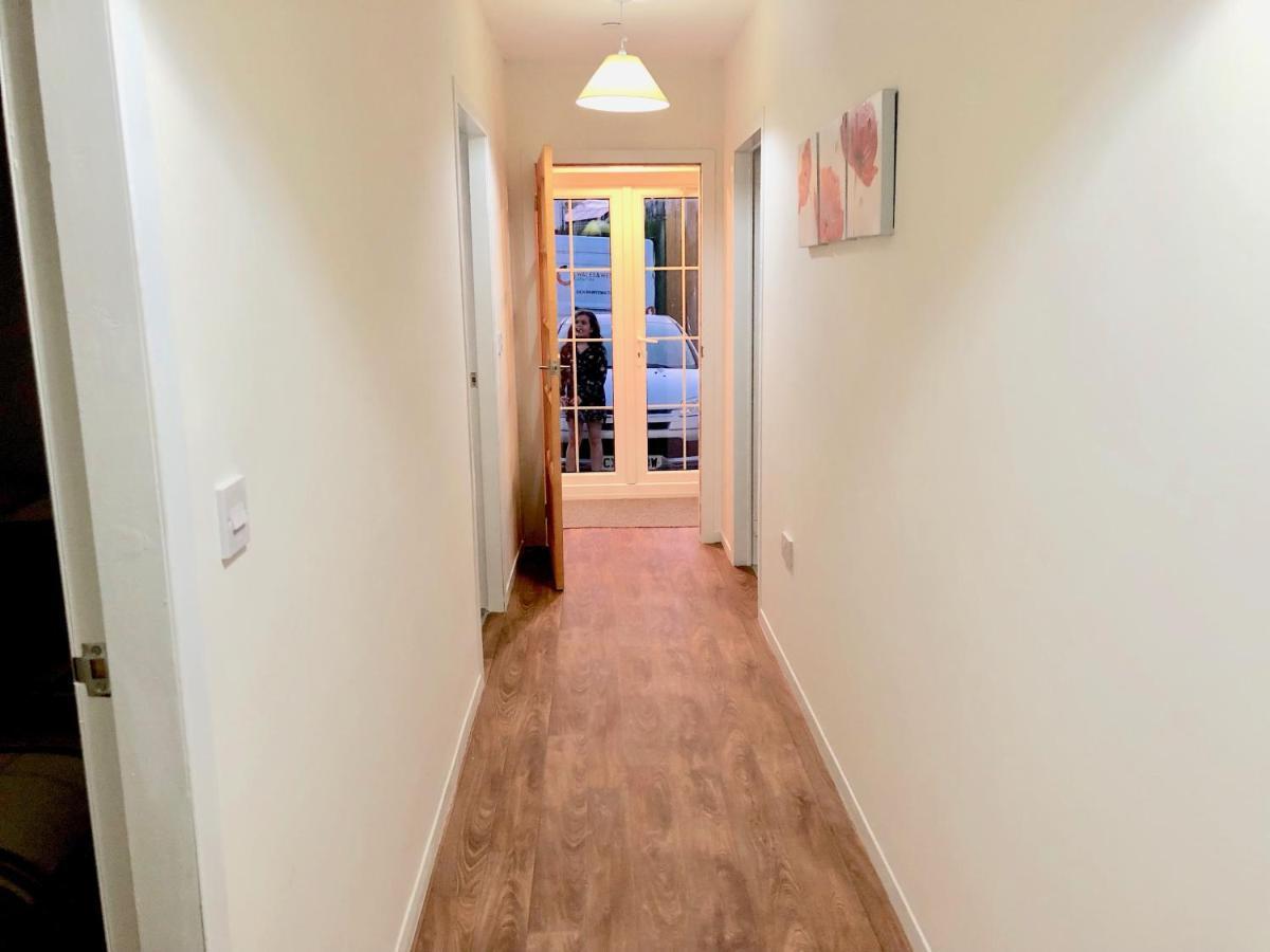 Cae Glas Apartments ホーリーヘッド エクステリア 写真